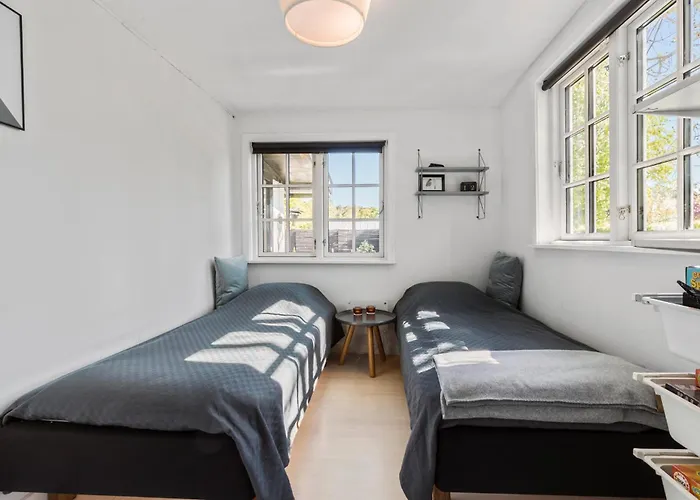 Сasa de vacaciones 2 Bedroom Awesome In