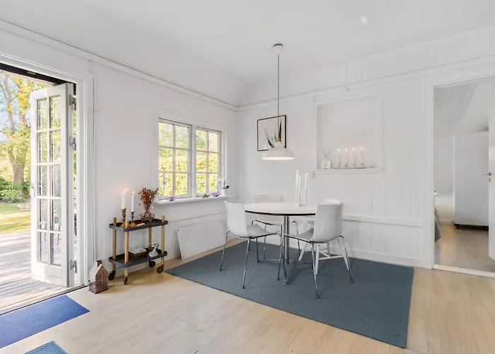 2 Bedroom Awesome In * Hornbæk